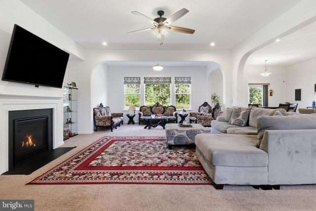462 CRAB APPLE DR, Stafford, VA 22554