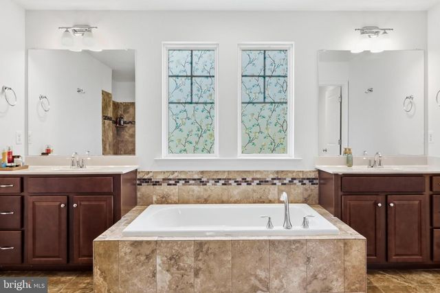 462 CRAB APPLE DR, Stafford, VA 22554
