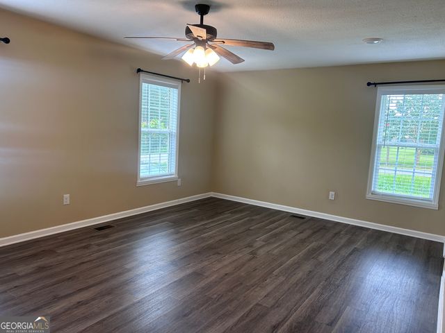 231 Advantage Lane, Swainsboro, GA 30401