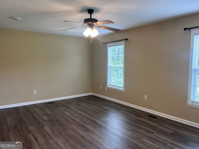 231 Advantage Lane, Swainsboro, GA 30401