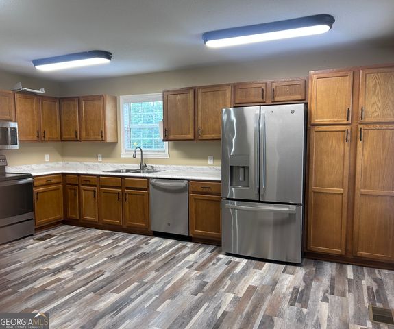 231 Advantage Lane, Swainsboro, GA 30401