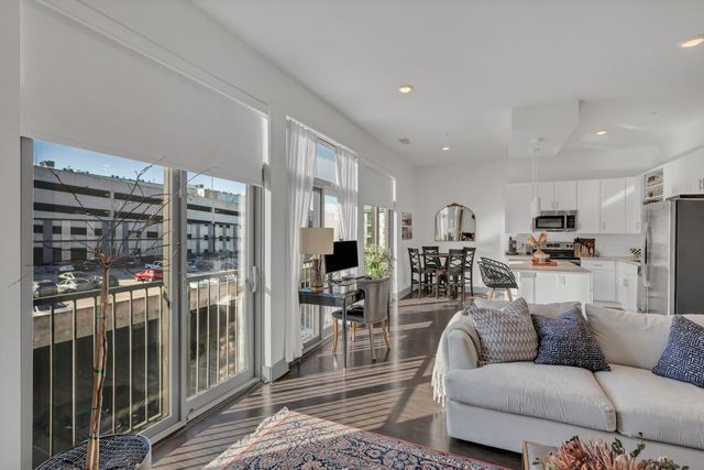 2407 8th Ave S Apt 314, Nashville, TN 37204