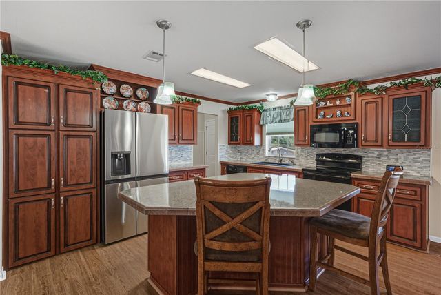 37519 COREY LEWIS AVENUE, Zephyrhills, FL 33541