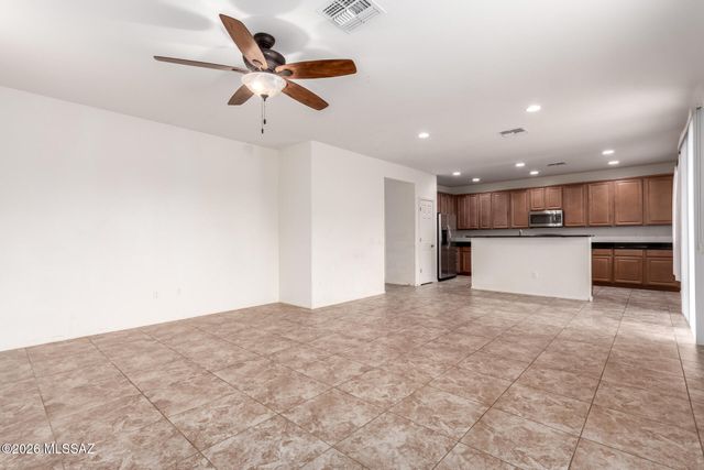 11334 W Stone Hearth Street, Marana, AZ 85658