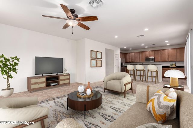 11334 W Stone Hearth Street, Marana, AZ 85658