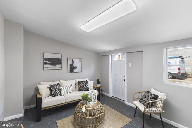 2038 DRUID PARK DR, Baltimore, MD 21211