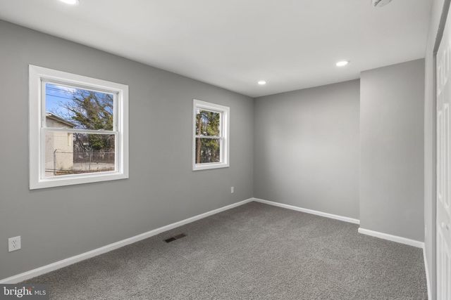 2038 DRUID PARK DR, Baltimore, MD 21211