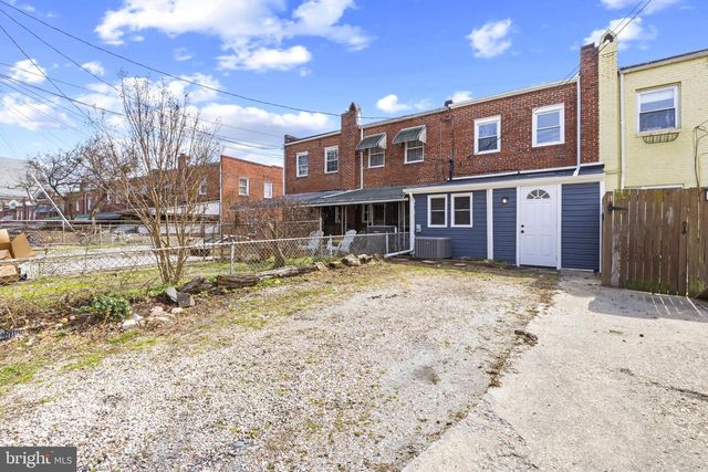 2038 DRUID PARK DR, Baltimore, MD 21211