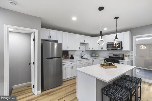 2038 DRUID PARK DR, Baltimore, MD 21211