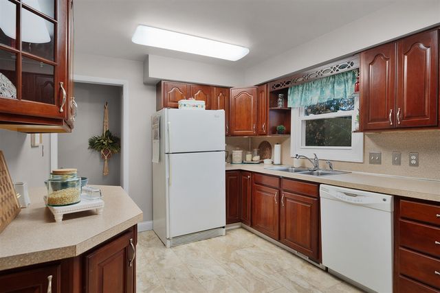 1772 41st Street, Wyoming, MI 49519