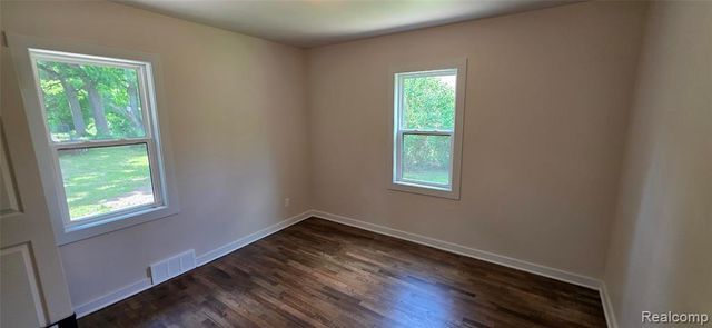 9205 Neff Road, Clio, MI 48420