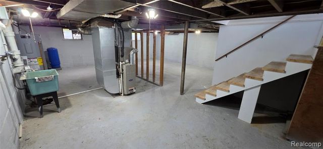 9205 Neff Road, Clio, MI 48420