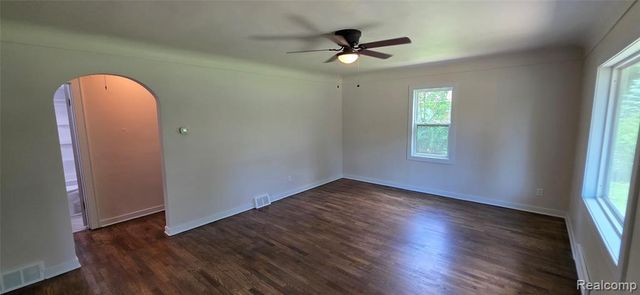 9205 Neff Road, Clio, MI 48420