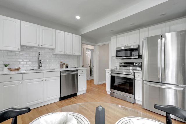 4637 Alpine Avenue, Cincinnati, OH 45242
