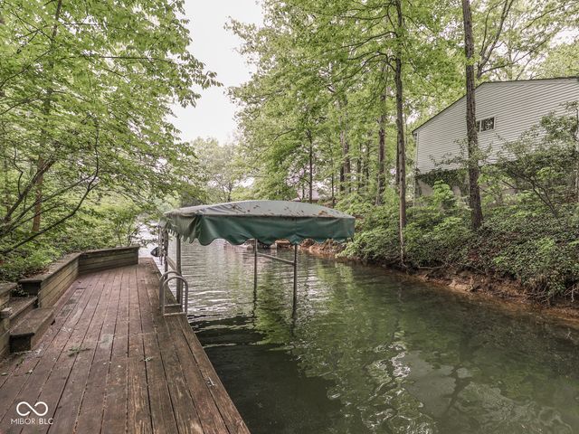 6486 Coyote Drive, Nineveh, IN 46164