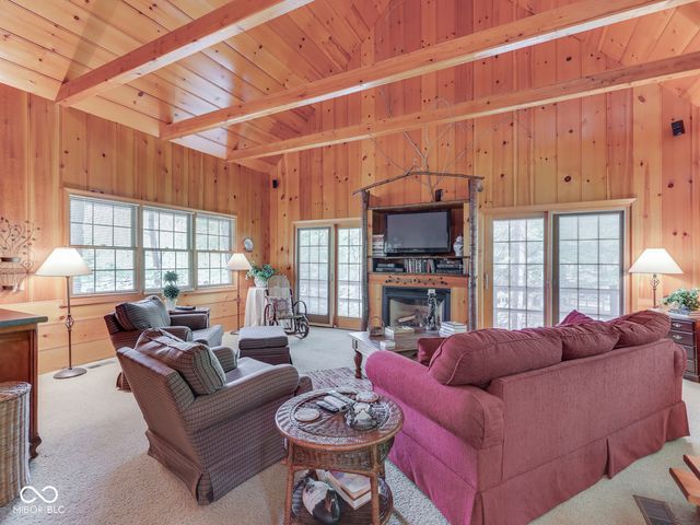 6486 Coyote Drive, Nineveh, IN 46164