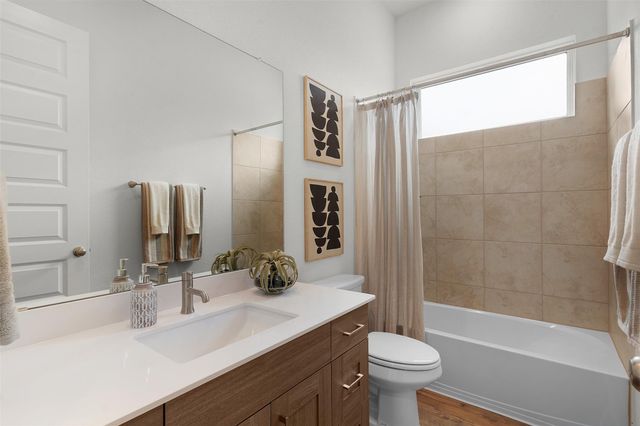 9614 Chateau Hill Drive, Manvel, TX 77578