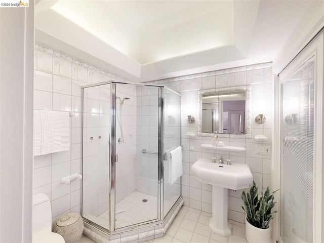 141 Saint Albans Rd, Kensington, CA 94708