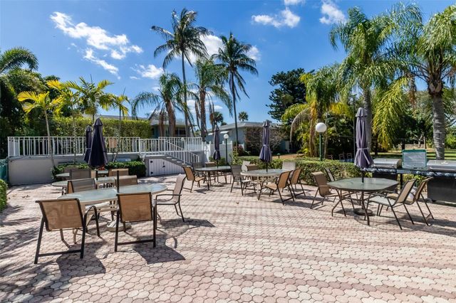 2300 SW 22nd Avenue 112, Delray Beach, FL 33445
