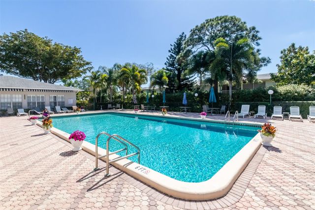 2300 NW 22nd Avenue Unit 112, Delray Beach, FL 33445