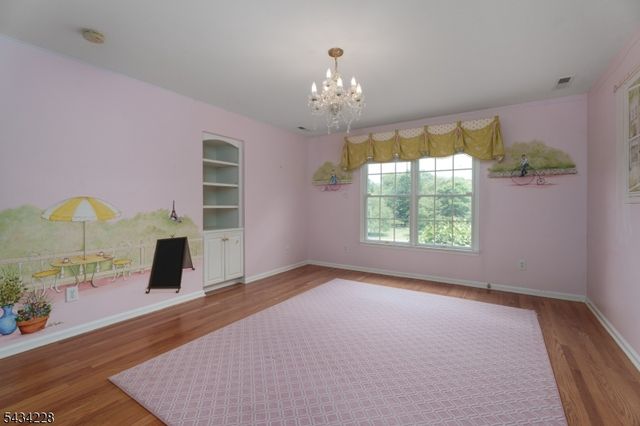 7 Silver Maple Ct, Montgomery Twp., NJ 08502