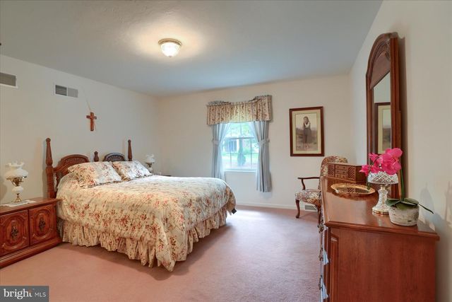 13 REDBUD DRIVE, Mechanicsburg, PA 17050