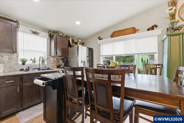 620 SE 2nd #75 Av 75, Canby, OR 97013