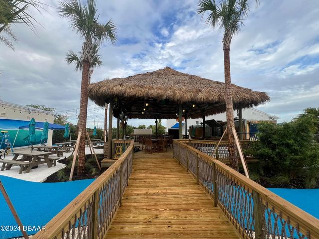 212 Gypsy Palace Lane, Daytona Beach, FL 32124