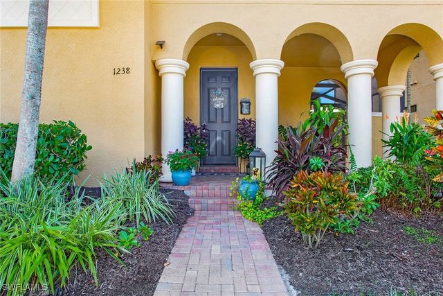 1238 Kendari TER, Naples, FL 34113