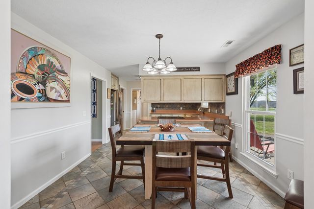 503 Cedar Brook Dr, White House, TN 37188