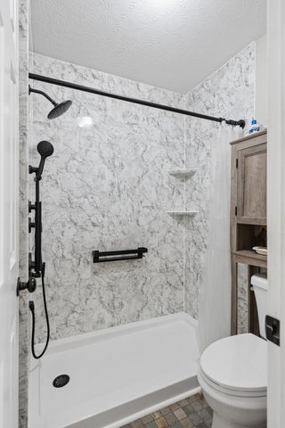 503 Cedar Brook Dr, White House, TN 37188