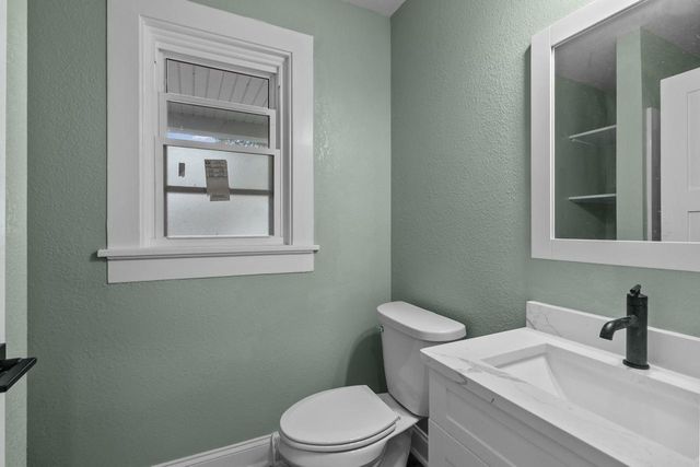 11507 W Church STREET, Franklin, WI 53132