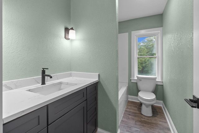 11507 W Church STREET, Franklin, WI 53132