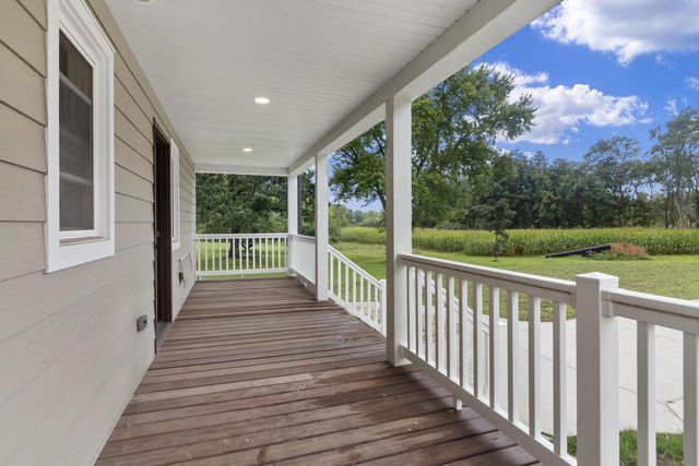 11507 W Church STREET, Franklin, WI 53132