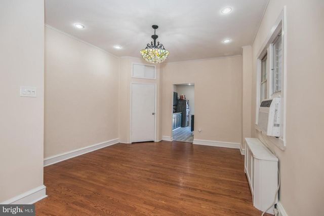 2711 E CAMBRIA ST, Philadelphia, PA 19134