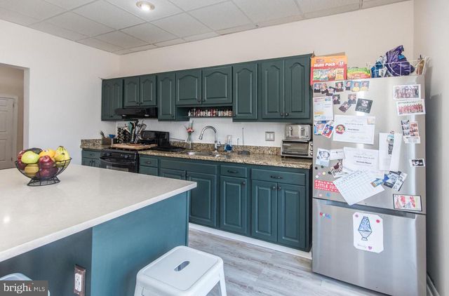 2711 E CAMBRIA ST, Philadelphia, PA 19134