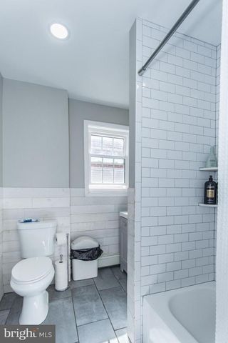 2711 E CAMBRIA ST, Philadelphia, PA 19134