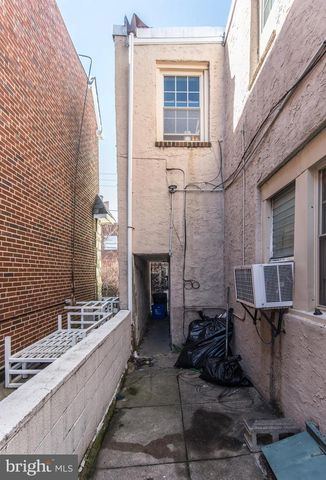 2711 E CAMBRIA ST, Philadelphia, PA 19134