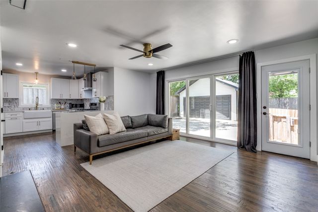 7127 E Mockingbird Lane, Dallas, TX 75214