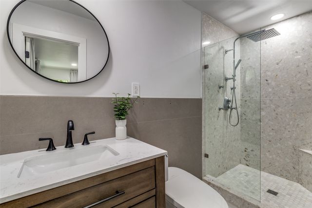 7127 E Mockingbird Lane, Dallas, TX 75214