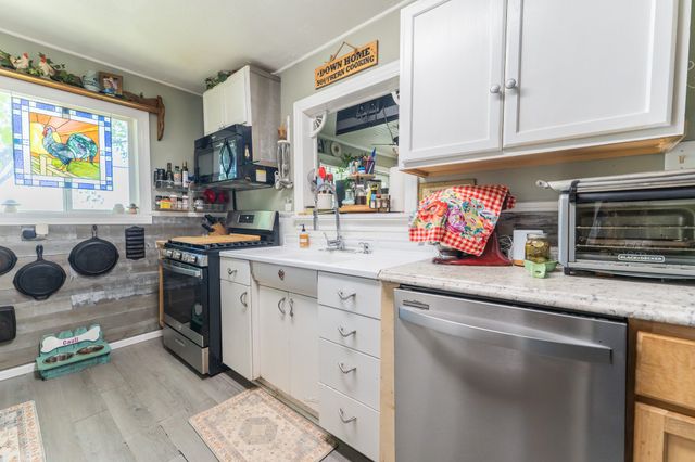 502 Davis Street S, Sulphur Springs, TX 75482