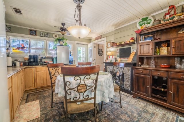 502 Davis Street S, Sulphur Springs, TX 75482