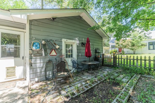 502 Davis Street S, Sulphur Springs, TX 75482