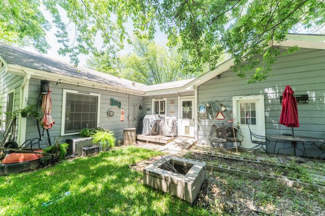502 Davis Street S, Sulphur Springs, TX 75482