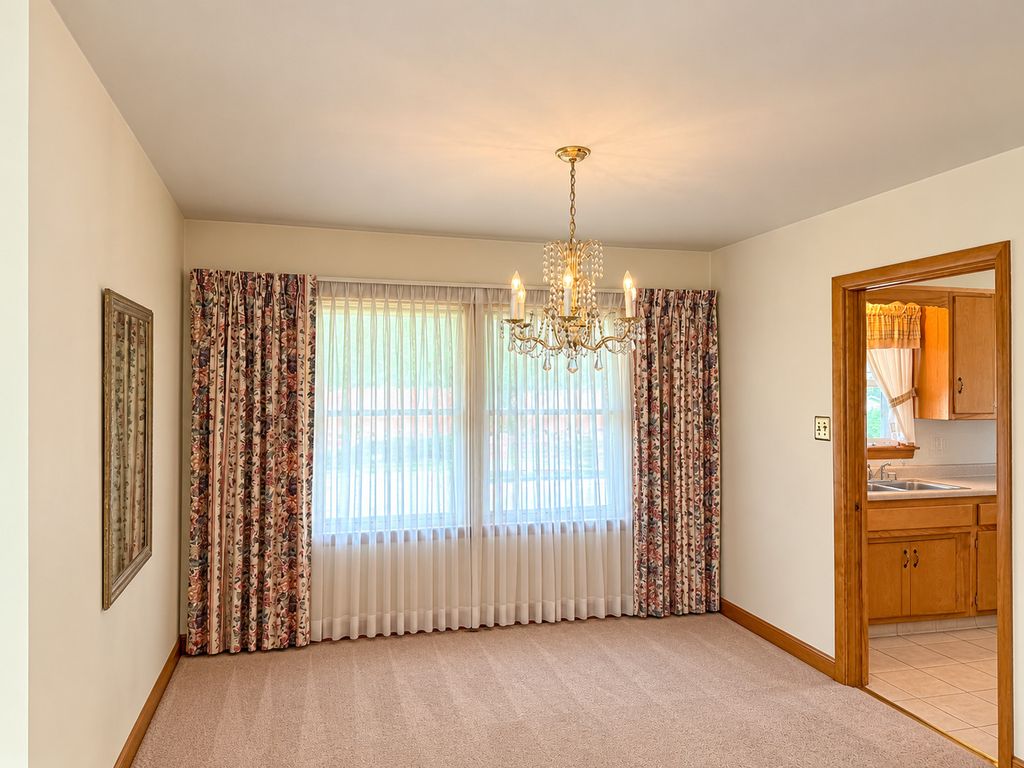 174 Linden Lane, Chicago Heights, IL 60411 — photo 5