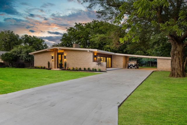 56 Alta Vista Street, Denison, TX 75020