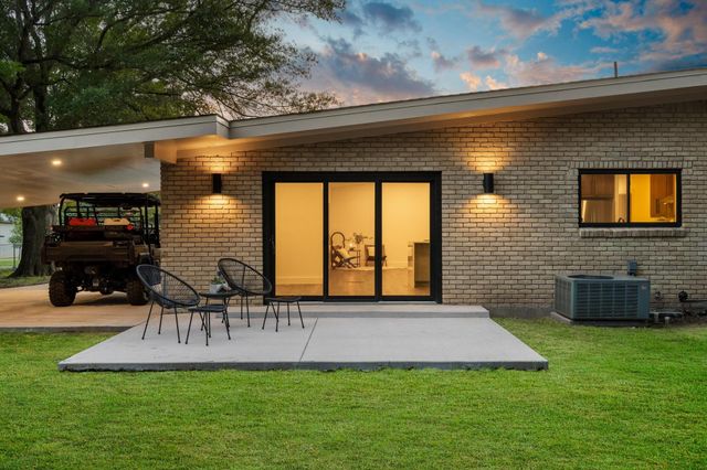 56 Alta Vista Street, Denison, TX 75020