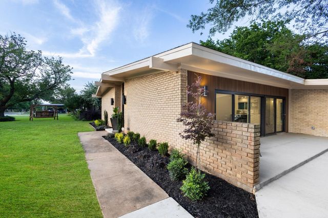 56 Alta Vista Street, Denison, TX 75020