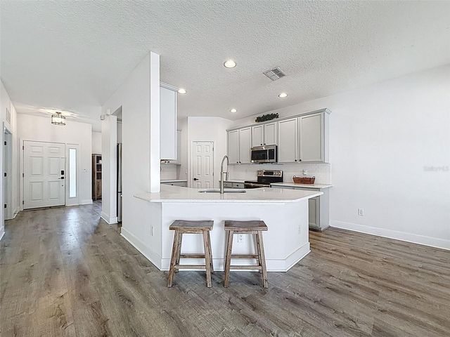 8950 SANDUSKY LANE, New Port Richey, FL 34654