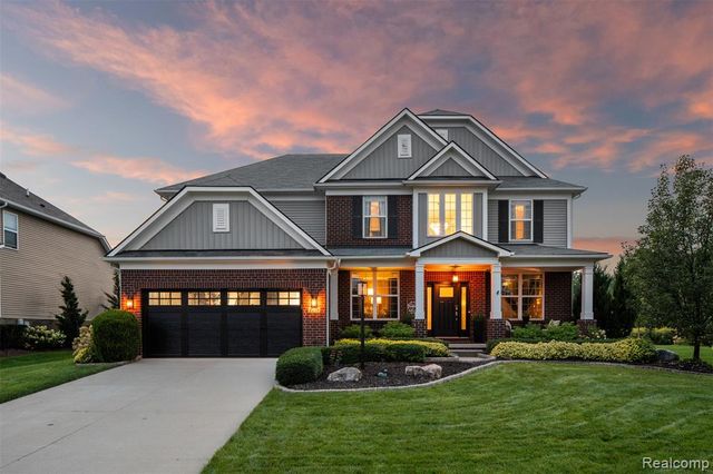 2210 Findley Circle, Lake Orion, MI 48360